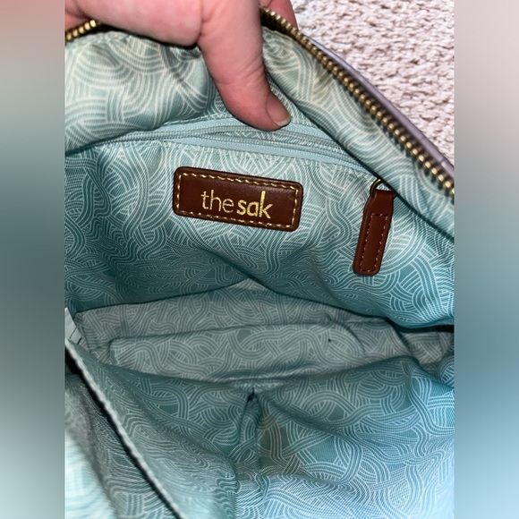 The Sak | Black Leather | Crossbody | Shoulder Bag - Picture 4 of 16